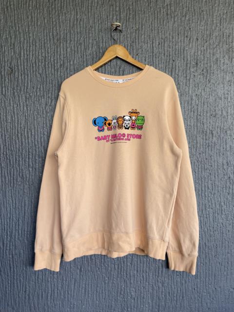 A BATHING APE® Baby Milo Store Safari Crewneck