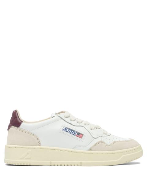 AUTRY Autry Medalist Low Sneakers White Women