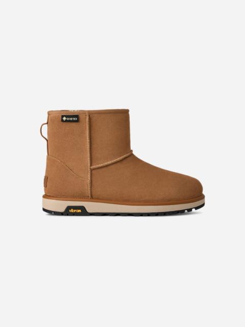 UGG ® Men's Classic Mini GTX Suede Classic Boots in Chestnut