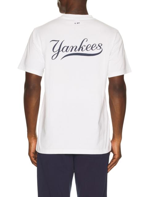 Sporty & Rich Yankees Curve T-Shirt