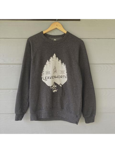 Other Designers Vintage Leavenworth Grey Sweatshirt Big Logo Crewneck