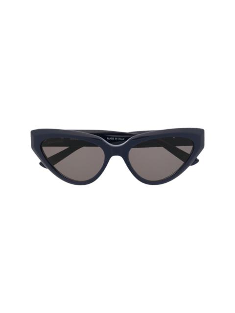 BALENCIAGA cat-eye sunglasses