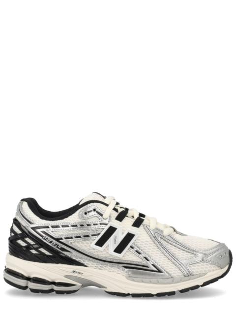 New Balance 1906R SNEAKER WITH LOGO