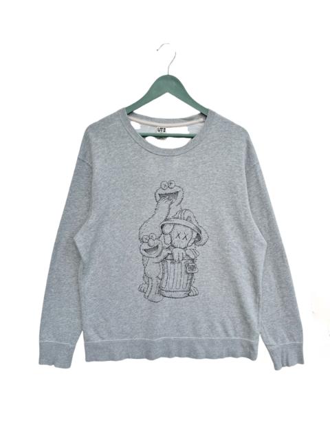 Other Designers Uniqlo - Kaws x Sesame Street Sweatshirt