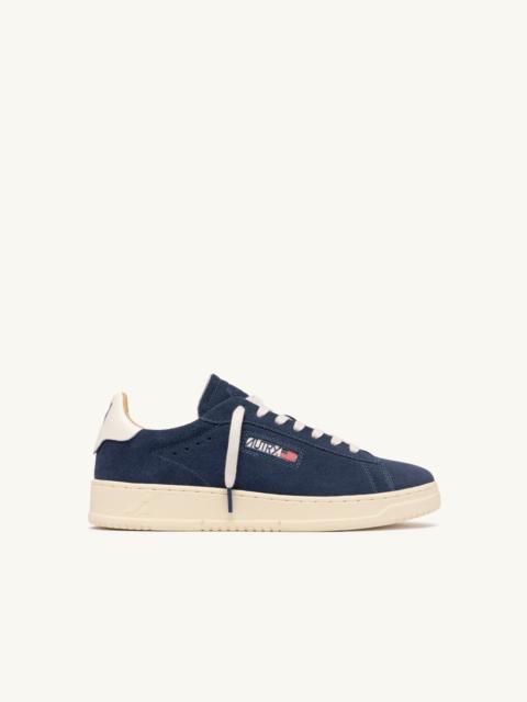 AUTRY DALLAS LOW SNEAKERS IN BLUETTE SUEDE