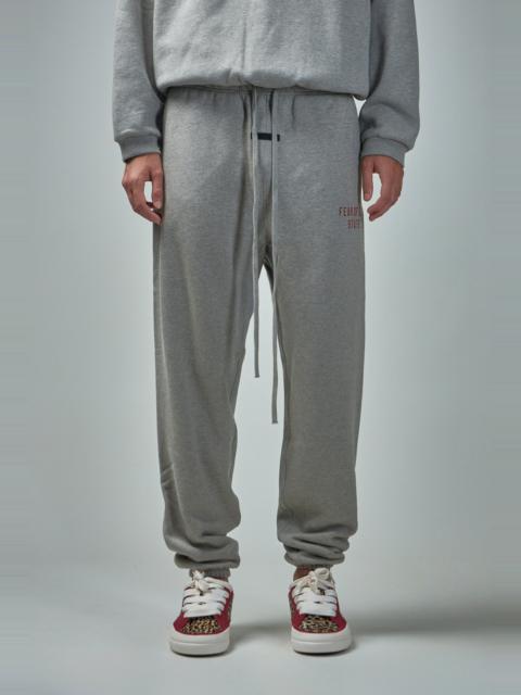 ESSENTIALS Fleece Essential Sweatpant