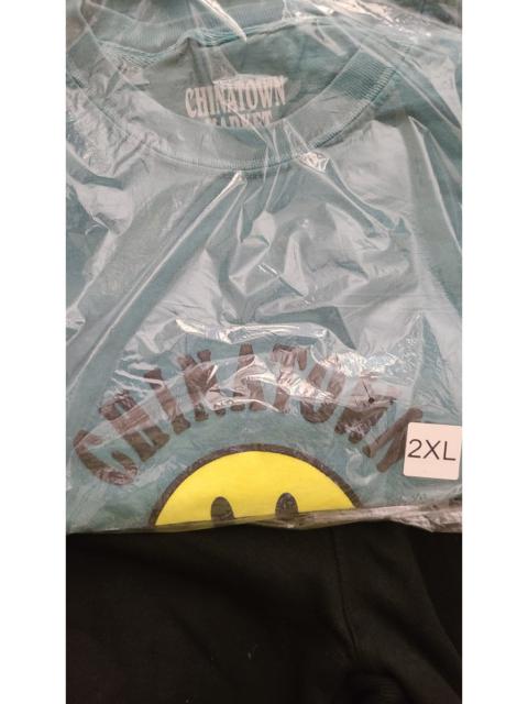 Other Designers Chinatown Market - SMILEY LOGO PUFF TEE