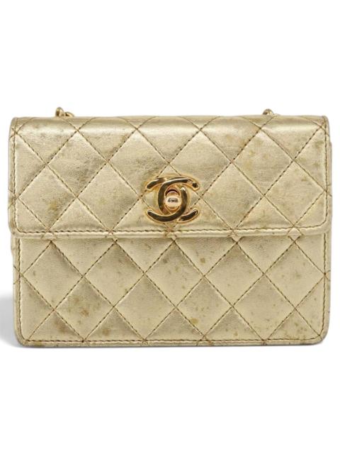 CHANEL Leather handbag