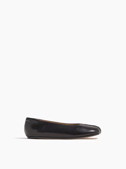 MM6 Maison Margiela Anatomic Ballet Shoe in Black