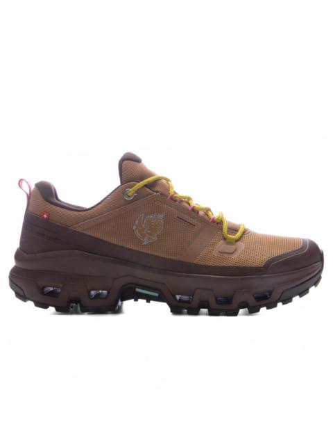 On ON X SKY HIGH FARM GOODS WOMEN'S CLOUDROCK LOW WP - SPHINX/CHESTNUT
