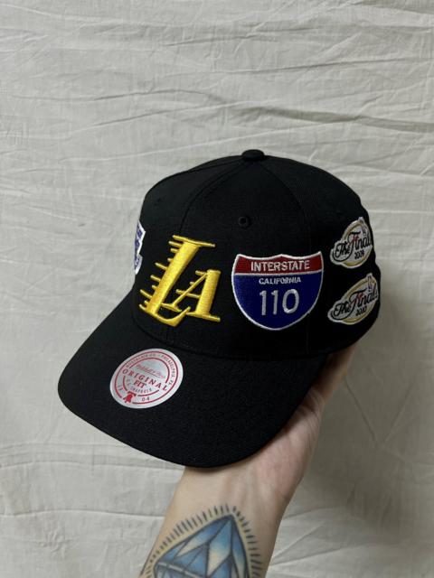 Other Designers Mitchell & Ness - Rare Mitchell Ness LA Lakers Black Adjustable Snapback Hats