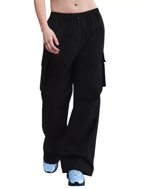 Nike Nike Women's Sportswear Mid-Rise Oversized Woven Cargo Pants