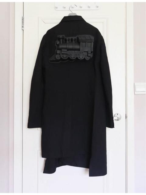 Comme des Garçons Homme Plus Comme des Garcons Homme Plus runway black back  Rubber Train Cutting Misaligned from 17AW "Boyhood" coat