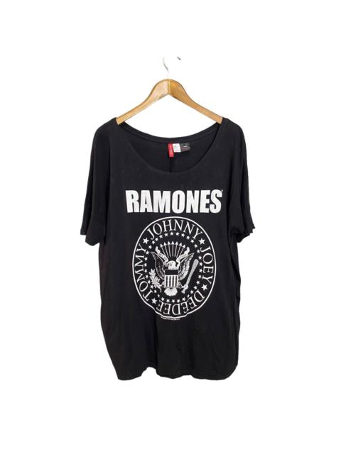 Other Designers Rock Band - Women's Ramones batwings tee