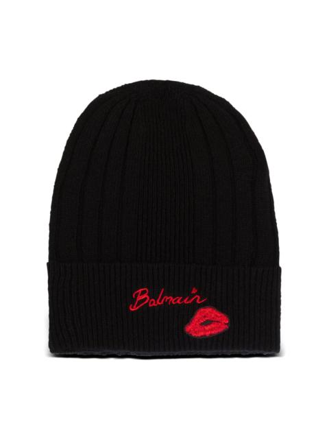 logo-embroidered beanie