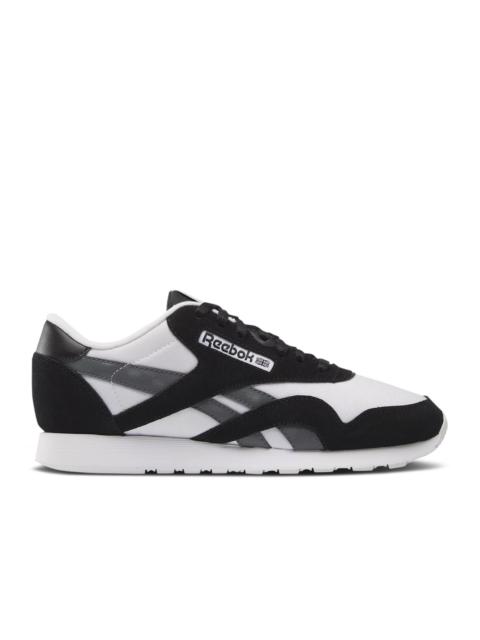 Reebok VEEFRIENDS X CLASSIC NYLON 'ACCOUNTABLE ANT PACK - WHITE'