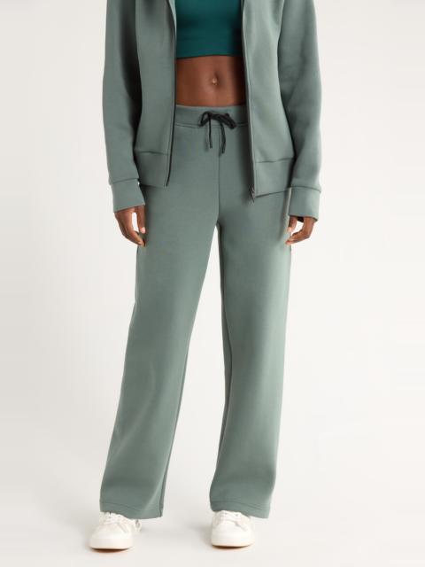 On On Focus Tech Sweatpants in Olive at Nordstrom