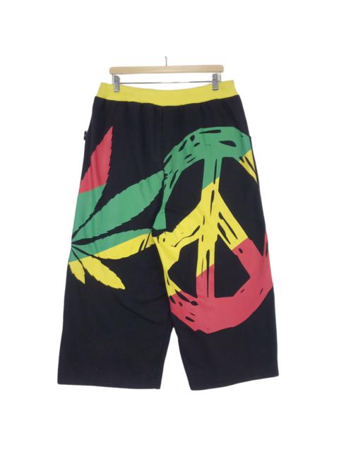 Other Designers Bob Marley - Anti produce Marijuana Peace Baggy Short Pants