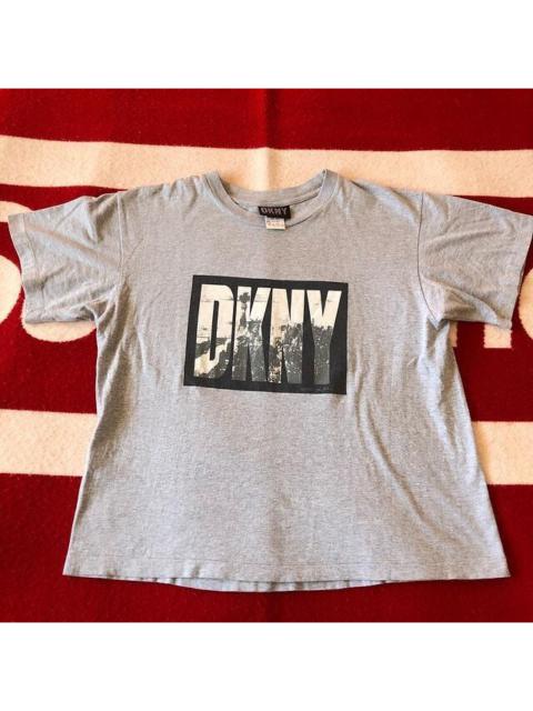 Donna Karen New York — 1990s DKNY skyline tee shirt vintage