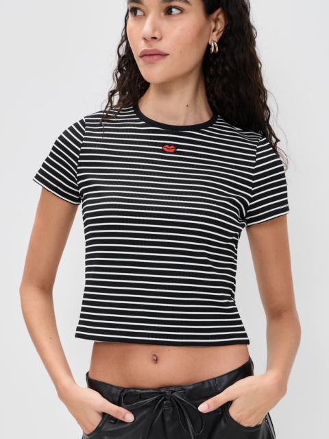 Alice + Olivia Cindy Embroidered Cropped Tee