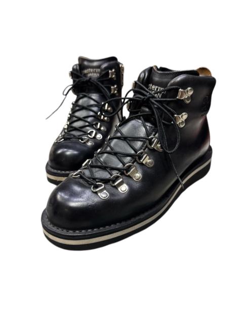Other Designers DANNER X MASTERMIND JAPAN MOUNTAIN TREAD LEATHER BOOTS