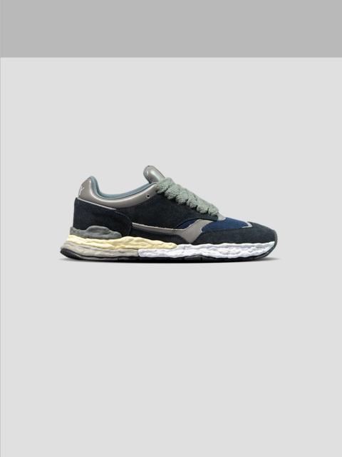 Maison MIHARAYASUHIRO GEORGE OG SOLE LOW-TOP LEATHER SNEAKER