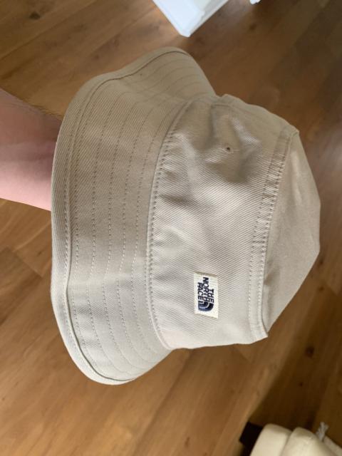 The North Face Beige cotton bucket hat TNFPL large