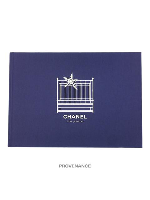 Chanel - CHANEL Fine Jewelry Look Book - Hardcover Navy