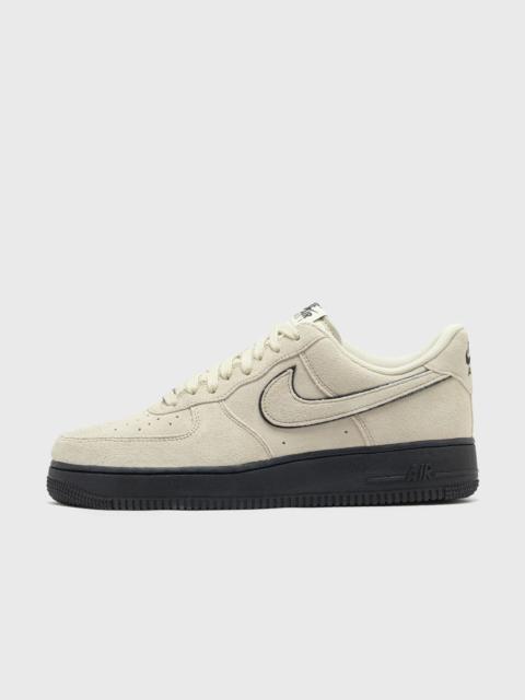 Nike Air Force 1 '07 LV8