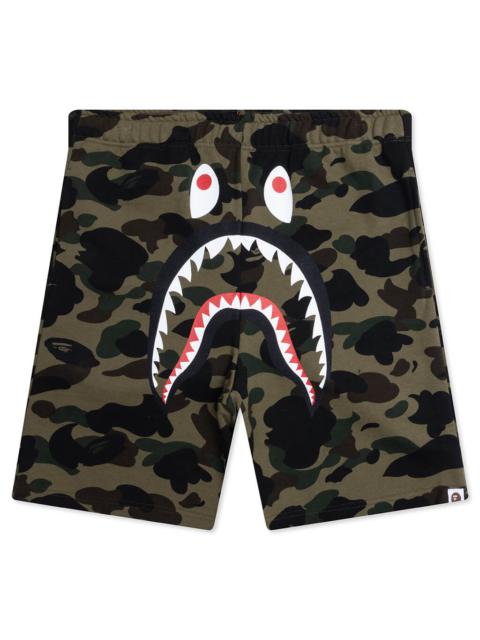 A BATHING APE® 1ST CAMO SHARK REGULAR FIT SWEAT SHORTS - GREEN