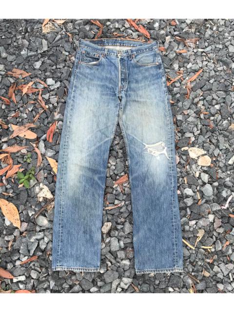 Levi's Vintage Levis 501 distressed jean trashed ripped levis jean levis lightwash faded jean kurt cobain s