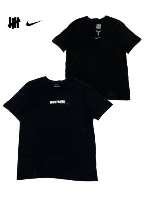 Nike Undefeated Centre Logo Tee