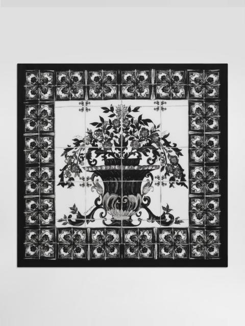 Majolica-print 70x70 silk scarf