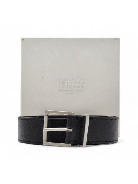 Maison Margiela Maison Margiela S35TP0399 Calf Leather Belt For Men Black 90cm - New