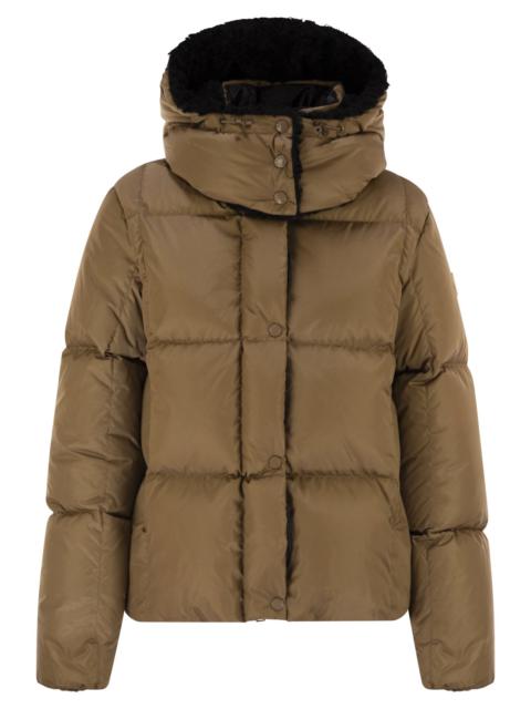 Moncler Women Castelnou - Short Down Jacket With Hood And Square Quilting
