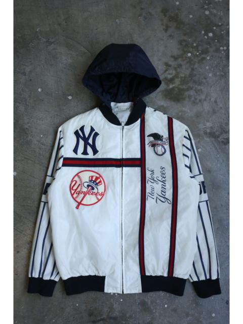 Other Designers Gucci × New York Yankees - Gucci - NY Yankees - F/W 18 - Striped Bomber