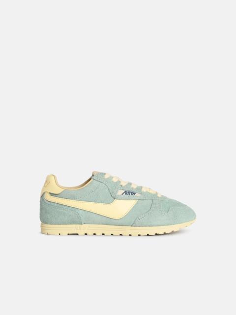 AUTRY 'WINDSPIN LOW' SNEAKERS IN SUEDE AND LIGHT BLUE FABRIC