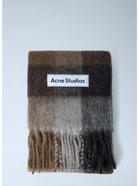 Acne Studios Acne Studios Men Fringed Wool Scarf