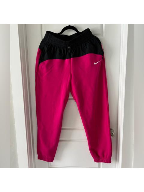 Nike NWOT Nike Hot Pink Sweatpants Small