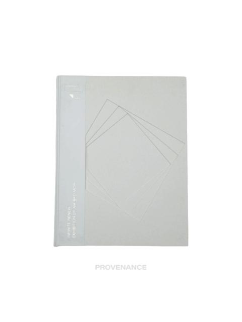 Louis Vuitton Louis Vuitton INFINITE RENEW Espace Art Book