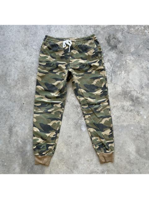Other Designers Camo - Vintage Beams Heart Camouflage Joggers Pants