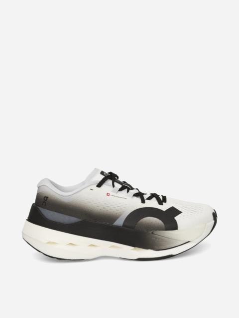 On Cloudboom Max Sneakers White / Black