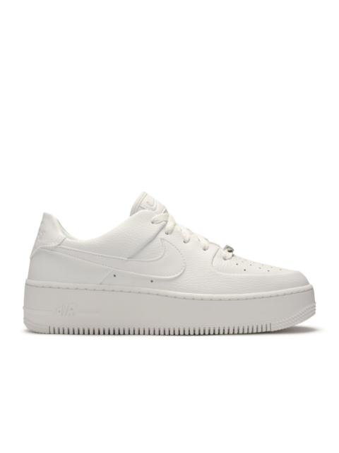 Nike WMNS AIR FORCE 1 SAGE LOW 'TRIPLE WHITE'