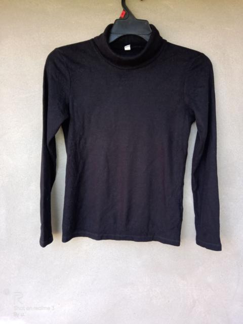Other Designers Uniqlo turtle neck knitwear