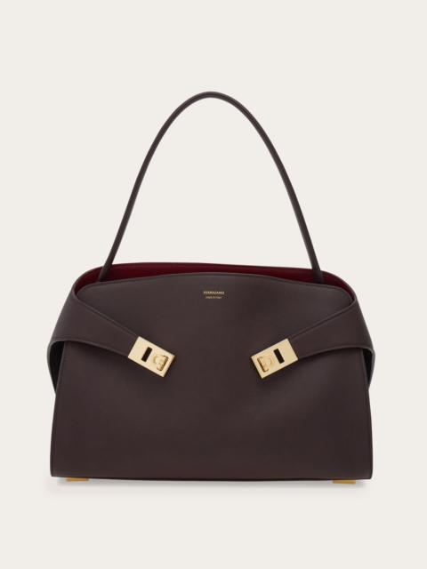FERRAGAMO Hug Soft bicolor shoulder bag (S)