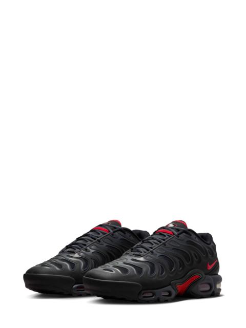 Nike Air Max Plus Drift Sneaker in Black/Dark Smoke Grey/Red at Nordstrom