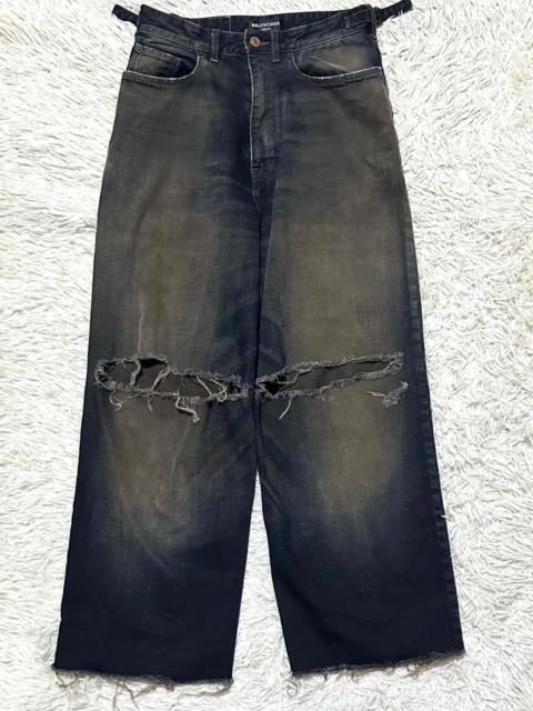 BALENCIAGA Balenciaga Summer 22 Destroyed Skater Denim Jeans