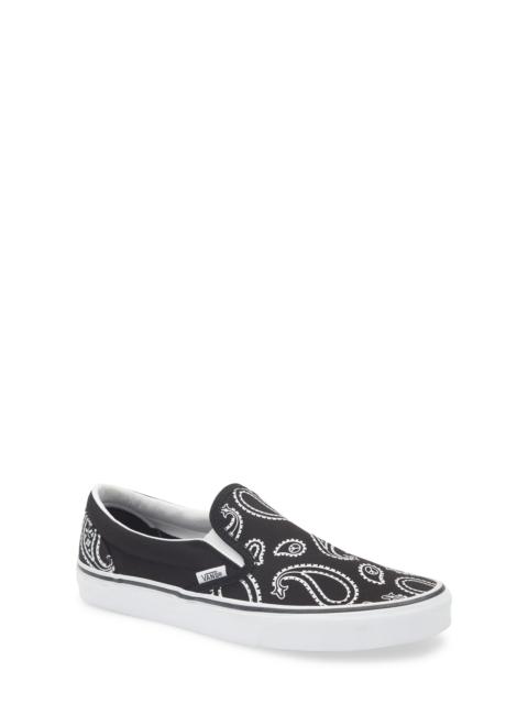 Vans Vans Gender Inclusive Classic Slip-On Sneaker in Paisley Black/True White at Nordstrom