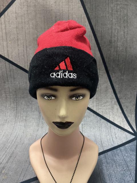 adidas Vintage Adidas Small Embroidered Logo Short Beanie Hat