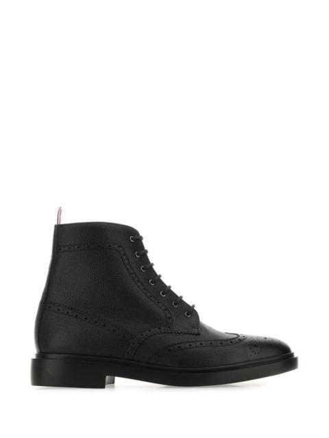 THOM BROWNE BOOTS